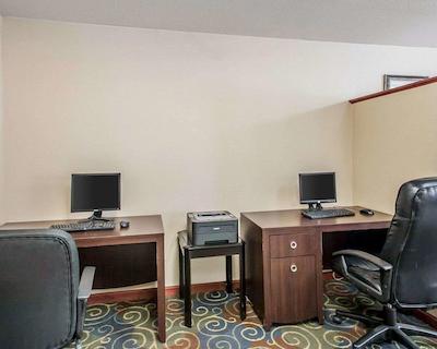 کوالیتی این اُپریلاند اریا