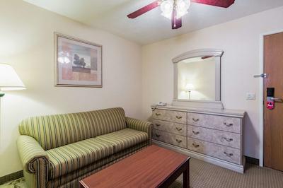 اکنو لج این اند سویتز وست