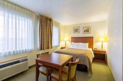 اکنو لج این اند سویتز وست