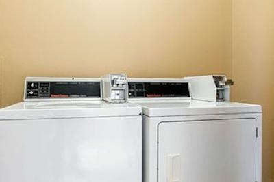 کمفرت این اسود جاکسُنویل