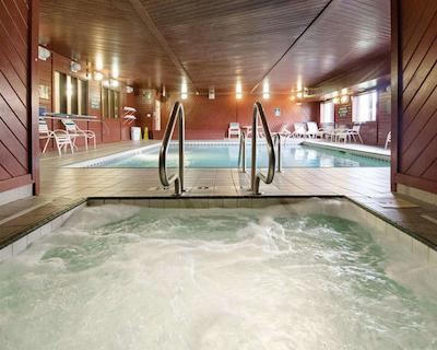 اکنو لج ات واناماکر