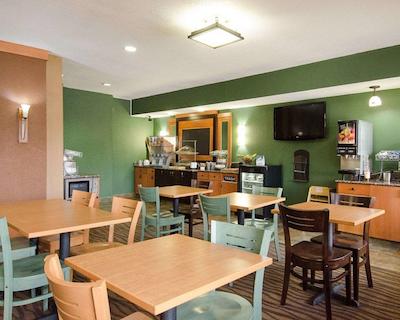 اکنو لج ات واناماکر