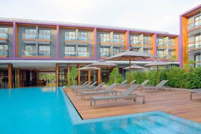 هالیدی این اکسپرس پوکت پاتنگ بیچ سنترال