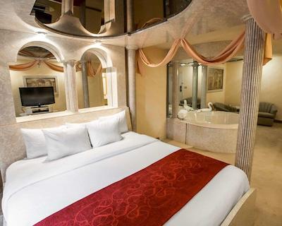 کمفرت سویتز اُاکبروک تراس