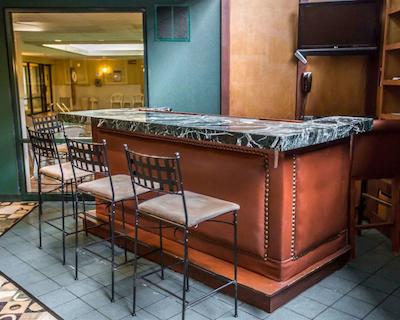 کمفرت سویتز اُاکبروک تراس