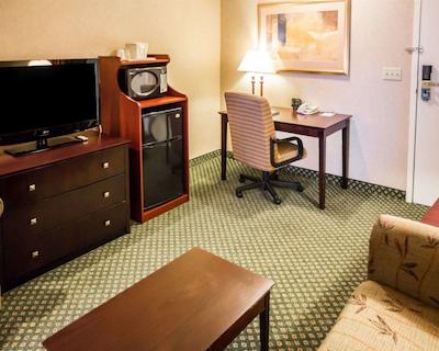 کمفرت سویتز اُاکبروک تراس