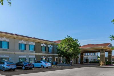 سورست پلاس هتل بای بست وسترن مسکویت