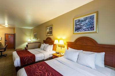 سورست پلاس هتل بای بست وسترن مسکویت