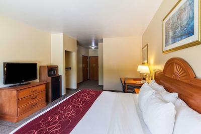 سورست پلاس هتل بای بست وسترن مسکویت