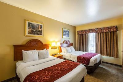 سورست پلاس هتل بای بست وسترن مسکویت