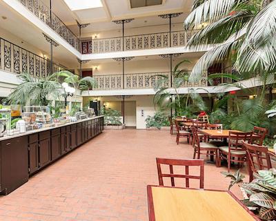 کوالیتی سویتز آیرپرت