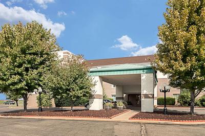 کوالیتی سویتز آیرپرت