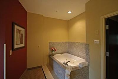 کمفرت سویتز بیلاکسی-اُسین اسپرینگز