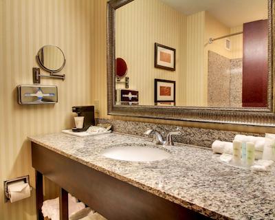 کمفرت سویتز بیلاکسی-اُسین اسپرینگز