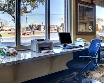 کمفرت سویتز بیلاکسی-اُسین اسپرینگز