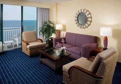 کورتیارد ویرجینیا بیچ اُسینفرنت اسود