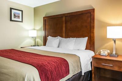 کمفرت این آیرپرت