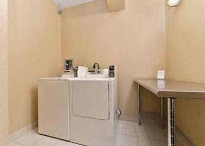 کمفرت سویتز اُماها