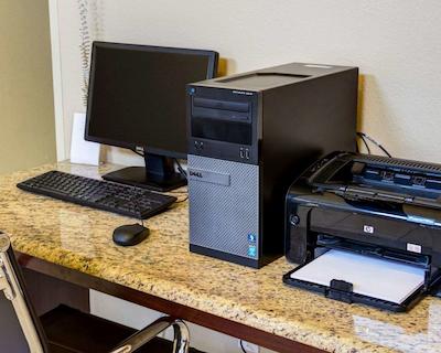 کمفرت سویتز اُماها