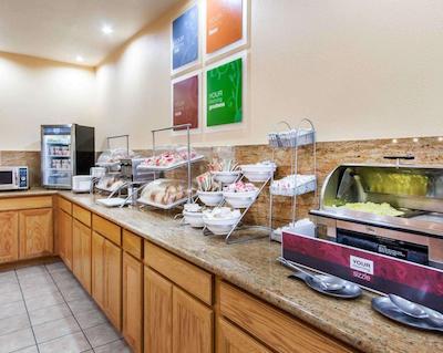 کمفرت سویتز پرتلاند آیرپرت