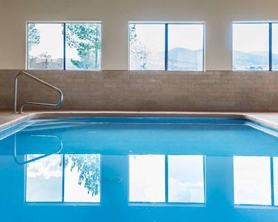 کمفرت این نیر جیلا نیشنال فرست