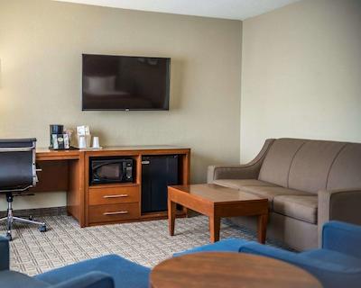 کمفرت این نیر جیلا نیشنال فرست