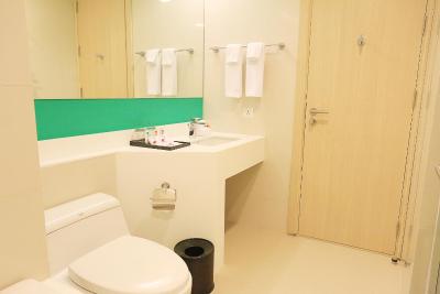 اسلیپ ویت می دیزاین هتل