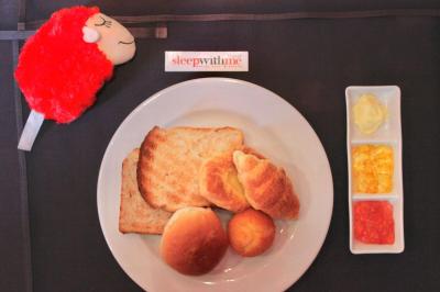 اسلیپ ویت می دیزاین هتل