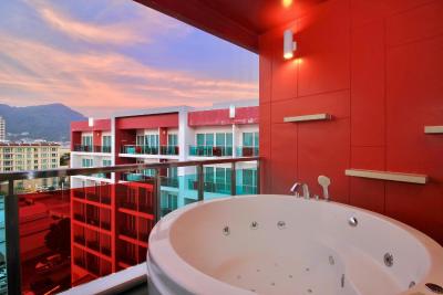 اسلیپ ویت می دیزاین هتل