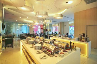 اسلیپ ویت می دیزاین هتل