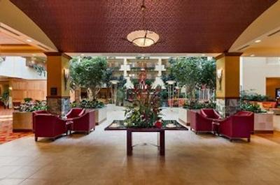 امباسی سویتز نردوست ارکانساز هتل اسپا اند کنونشن سنتر