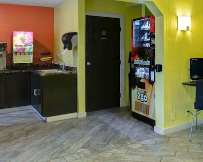 اکنو لج اُلاد-کانساز سیتی