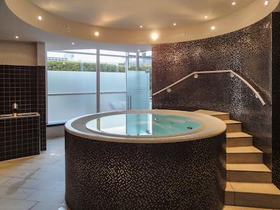 پولمان استوتگارت فنتانا