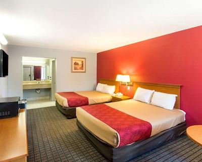 اکنو لج نیر ویچیتا فالز اونت سنتر