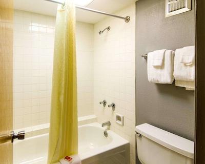 اکنو لج نیر ویچیتا فالز اونت سنتر