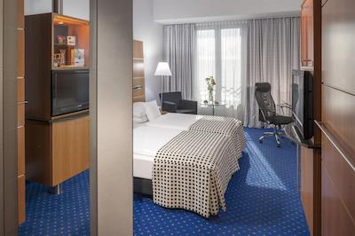 درینت سانسوسی برلین/پتسدام