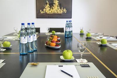 درینت سانسوسی برلین/پتسدام