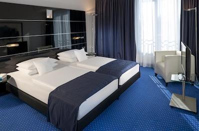 درینت سانسوسی برلین/پتسدام