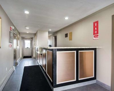 اکنو لج این اند سویتز