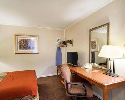 اکنو لج این اند سویتز