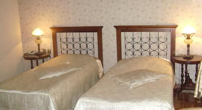 انگورا هاوس هتل