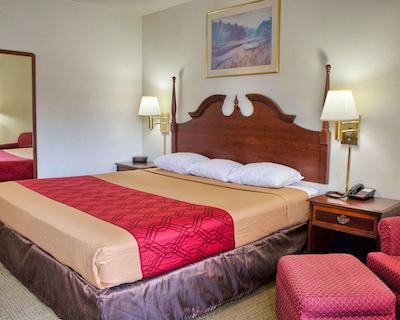 اکنو لج ریچمند وست براد