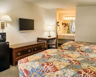 اکنو لج ریچمند وست براد