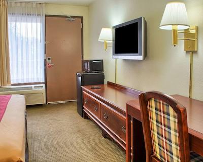 اکنو لج ریچمند وست براد