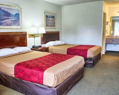 اکنو لج ریچمند وست براد