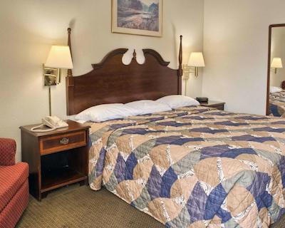 اکنو لج ریچمند وست براد