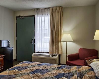 اکنو لج ریچمند وست براد