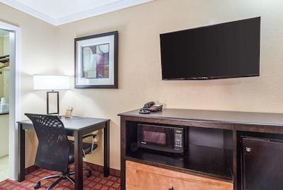 اکنو لج وست دج