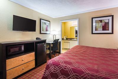 اکنو لج وست دج