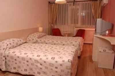 هتل ابرو نکاتیبی